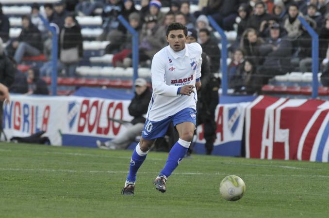 DEFENSOR VS NACIONAL